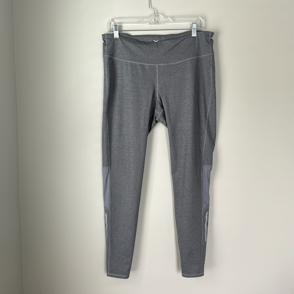 Old Navy Active leggings